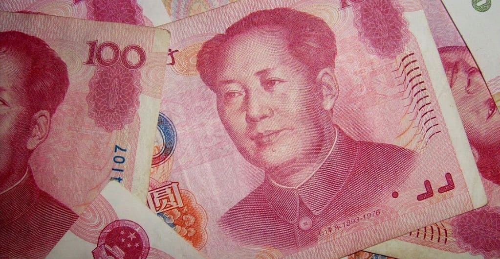 Record Forex Reserves Power Yuan to a Stronger Position